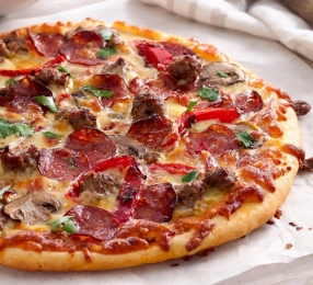 Мега - пицца "Сиеста" на тонком тесте